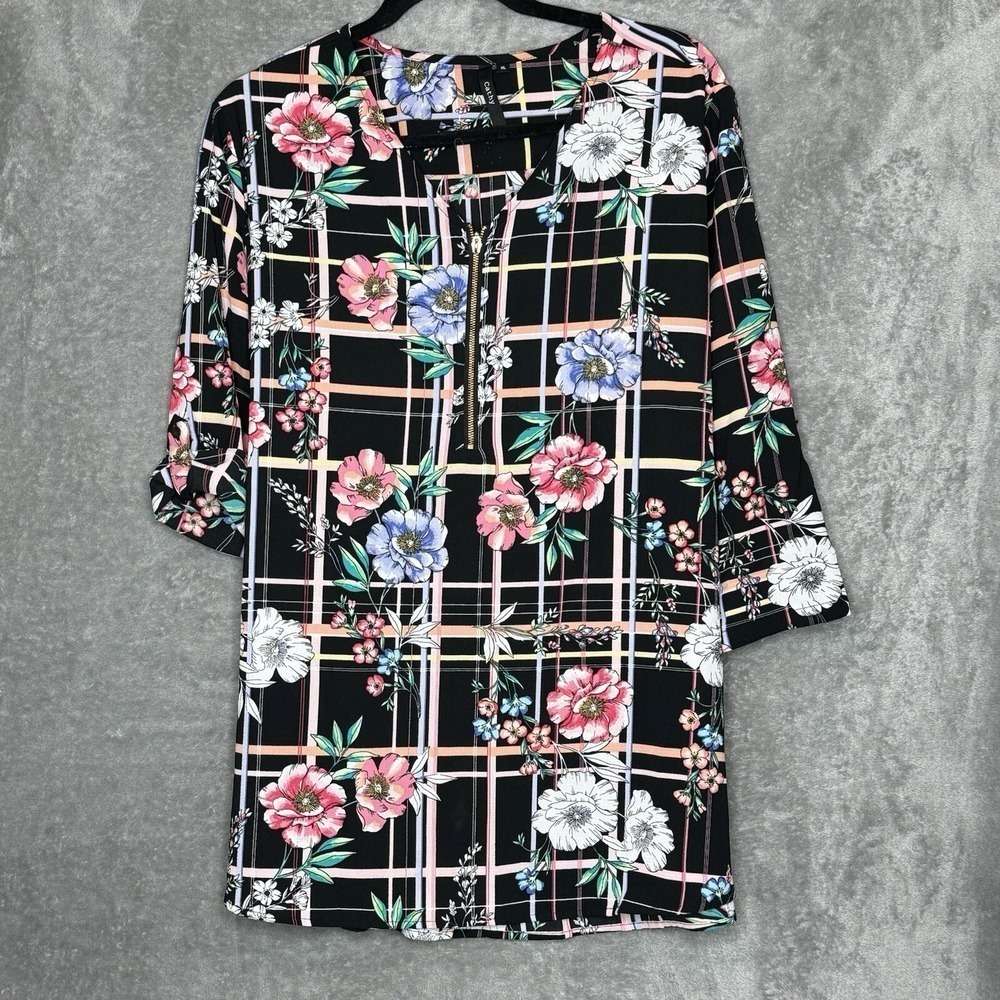Cathy XL Top‎ Shirt Black Plaid Floral Flower Tab 3/4 Sleeve Zip V Neck Stretch